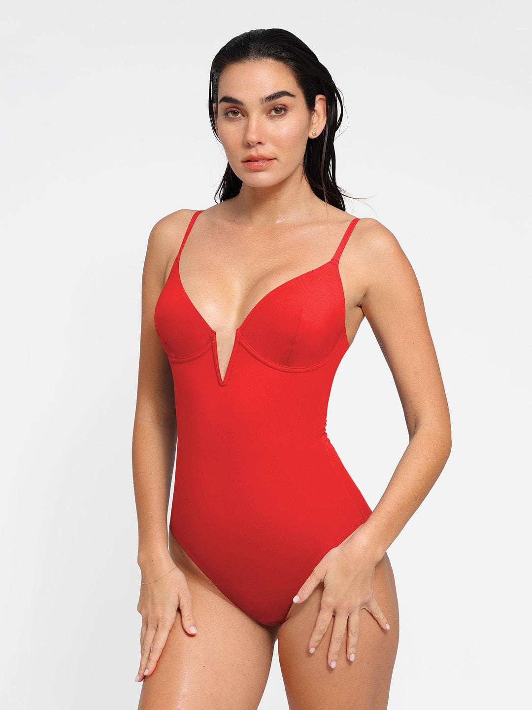 Costum de baie modelator